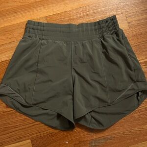 Lululemon Hotty Hot Shorts